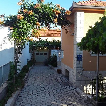Villa Vinka Orebić Eksteriør bilde